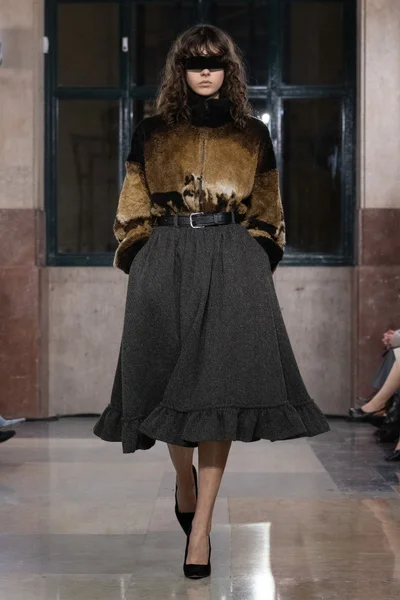 Look 52